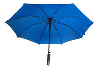 Automáticos azuis abrem o guarda-chuva próximo, punho reto de Eva do guarda-chuva contínuo da vara fornecedor